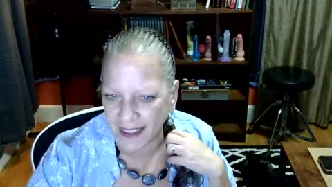 Snapshot of bentmountain chatting on 03.15.26 DeniseDavid online show from 03.15.26