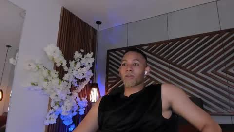 Snapshot of bento_fox chatting on 05.27.26 bento_fox online show from 05.27.26