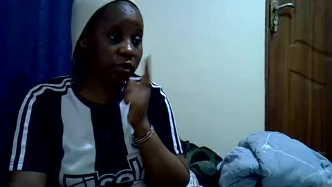 Snapshot of berbiestar chatting on 07.04.26 Crazybeibe online show from 07.04.26
