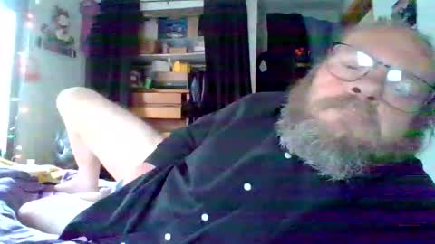 Snapshot of bergeeric1970 chatting on 05.04.26 bergeeric1970 online show from 05.04.26