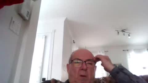 bernard1102 online show from 01.12.25