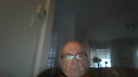 Snapshot of bernard1102 chatting on 04.27.26 bernard1102 online show from 04.27.26