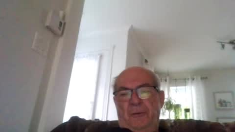Snapshot of bernard1102 chatting on 06.30.26 bernard1102 online show from 06.30.26