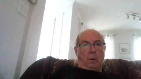 Snapshot of bernard1102 chatting on 07.13.26 bernard1102 online show from 07.13.26