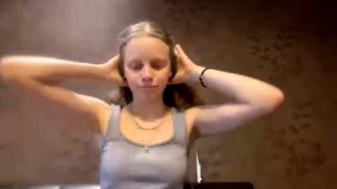 Sophia online show from 09.23.25