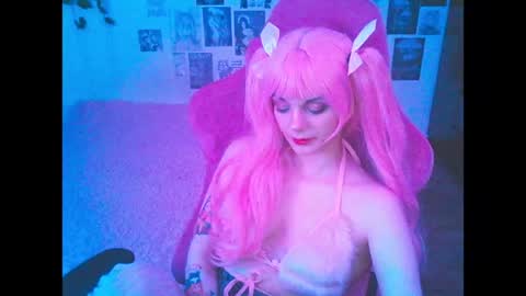 Snapshot of berriekitten chatting on 05.04.26 BerrieKitten online show from 05.04.26