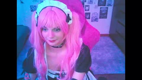 Snapshot of berriekitten chatting on 07.04.26 BerrieKitten online show from 07.04.26