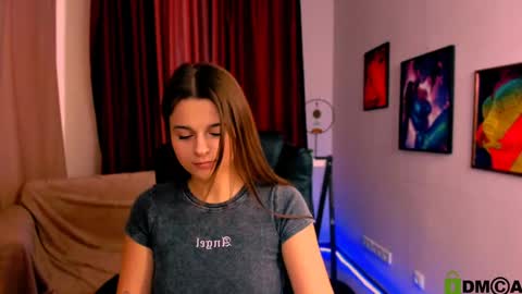 Snapshot of berry_alma chatting on 01.26.25 Alma online show from 01.26.25