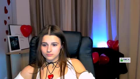 Snapshot of berry_alma chatting on 02.25.25 Alma online show from 02.25.25