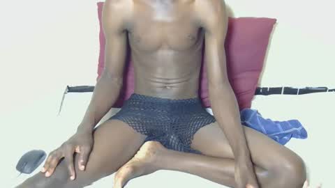 Snapshot of berryboys chatting on 02.15.26 nillan online show from 02.15.26