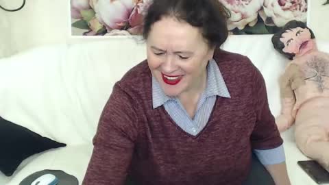Snapshot of berryshickx chatting on 02.11.25 BerryShickX online show from 02.11.25