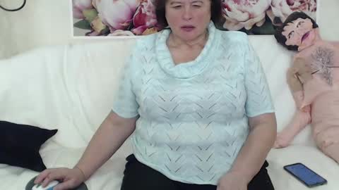 Snapshot of berryshickx chatting on 02.13.25 BerryShickX online show from 02.13.25