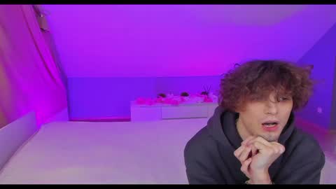 Danny and Kira online show from 03.06.25