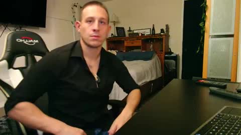 twitter zack1fisher online show from 03.25.26