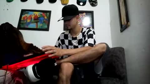 Snapshot of bestia_salvaje chatting on 02.25.25 Andres online show from 02.25.25