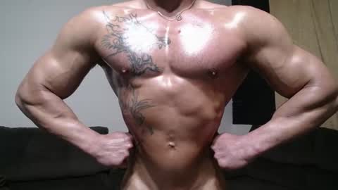 Snapshot of bestmuscle chatting on 06.22.26 bestmuscle online show from 06.22.26