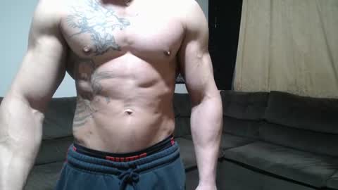 Snapshot of bestmuscle chatting on 07.12.26 bestmuscle online show from 07.12.26