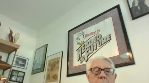 Snapshot of bestshot1951 chatting on 12.12.24 bestshot1951 online show from 12.12.24