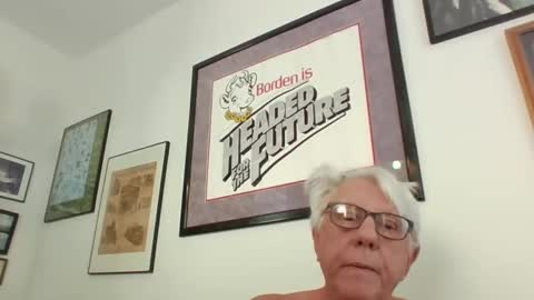 Snapshot of bestshot1951 chatting on 01.27.25 bestshot1951 online show from 01.27.25