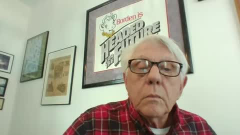 Snapshot of bestshot1951 chatting on 02.14.25 bestshot1951 online show from 02.14.25