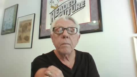 Snapshot of bestshot1951 chatting on 02.17.25 bestshot1951 online show from 02.17.25