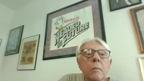 Snapshot of bestshot1951 chatting on 09.09.25 bestshot1951 online show from 09.09.25