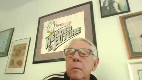 Snapshot of bestshot1951 chatting on 09.24.25 bestshot1951 online show from 09.24.25