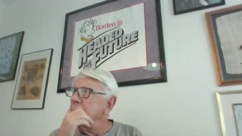 Snapshot of bestshot1951 chatting on 09.29.25 bestshot1951 online show from 09.29.25