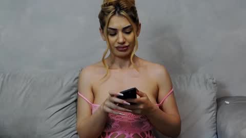 bethierusse online show from 01.13.25