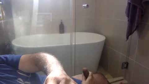 Snapshot of betoooox chatting on 09.18.25 Virtual Gentleman online show from 09.18.25