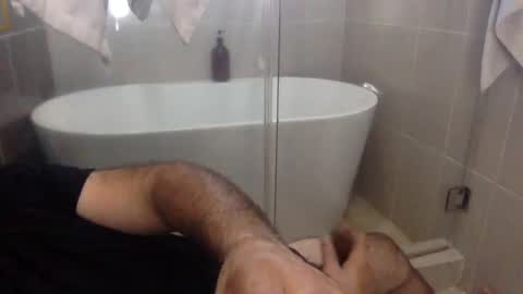 Snapshot of betoooox chatting on 09.20.25 Virtual Gentleman online show from 09.20.25