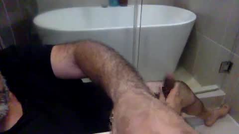 Snapshot of betoooox chatting on 10.09.25 Virtual Gentleman online show from 10.09.25