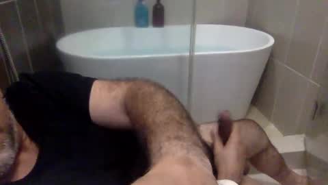 Snapshot of betoooox chatting on 10.22.25 Virtual Gentleman online show from 10.22.25