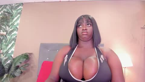 Snapshot of betsybennet chatting on 03.23.26 BETSY online show from 03.23.26