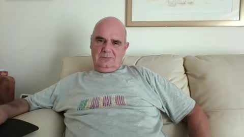 betta1 online show from 09.15.25