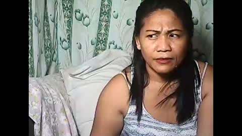 betty_83 online show from 03.12.25