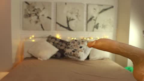 Betty online show from 02.22.25