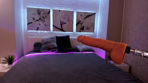 Betty online show from 10.13.25