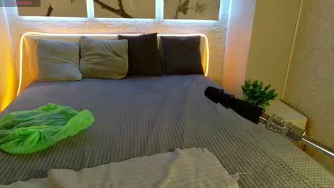 Betty online show from 04.21.26