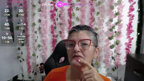 Snapshot of bety_cum3 chatting on 03.09.25 bibiana online show from 03.09.25