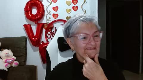 Snapshot of bety_cum3 chatting on 02.18.26 bibiana online show from 02.18.26