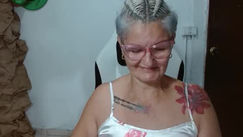 Snapshot of bety_cum3 chatting on 03.02.26 bibiana online show from 03.02.26