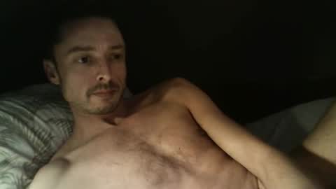 Snapshot of beukenstein chatting on 12.21.25 . online show from 12.21.25