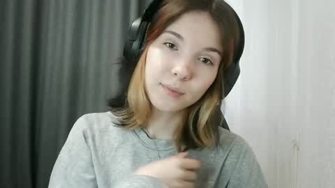Snapshot of beulabejerano chatting on 04.15.26 Ruby online show from 04.15.26