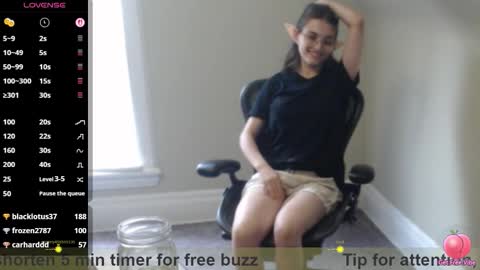 Bex Black online show from 10.15.25