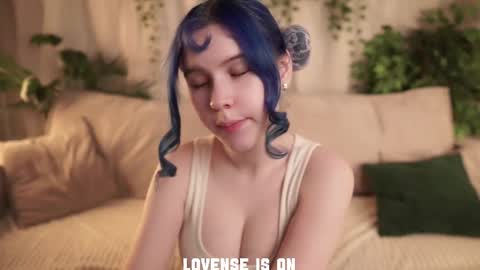 Eliz online show from 12.19.25