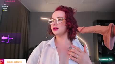 Snapshot of bharbie_xxx chatting on 06.19.26 Gven dont forget to thumbs up me online show from 06.19.26