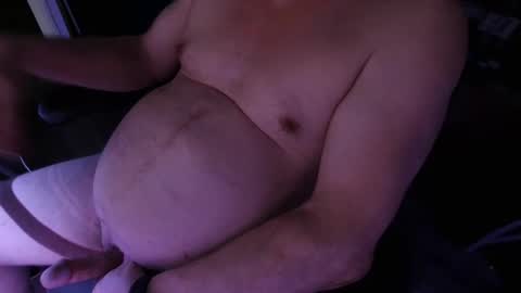 Snapshot of bi_chubby_sub61 chatting on 02.08.25 Redmoon online show from 02.08.25