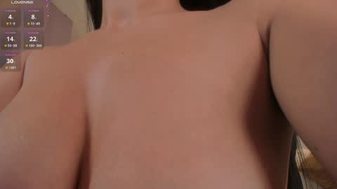 Snapshot of biancapierce_ chatting on 01.10.25 Bianca Pierce online show from 01.10.25