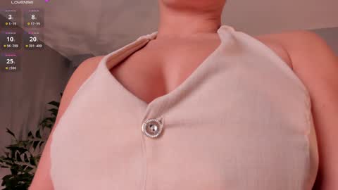 Snapshot of biancapierce_ chatting on 01.23.25 Bianca Pierce online show from 01.23.25
